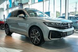 2025 Volkswagen
                Touareg 210TDI R-Line