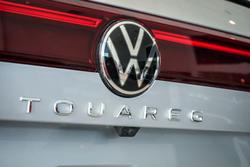 2025 Volkswagen
                Touareg 210TDI R-Line
