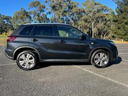 2024 Suzuki
Vitara