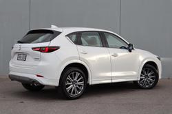 2025 Mazda
CX-5 G25 Akera