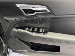 2025 Kia Sportage SX