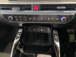 2024 Kia
Sorento GT-Line