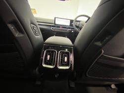 2024 Kia
Sorento GT-Line