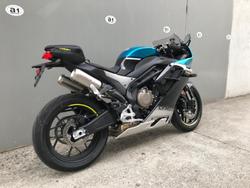 2025 CFMOTO 500 SR Voom