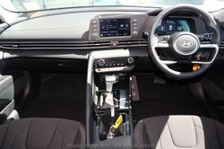 2025 Hyundai
i30 Hybrid
