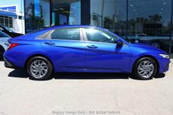2025 Hyundai
i30 Hybrid