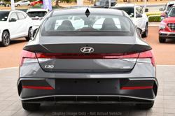 2025 Hyundai
i30 Hybrid