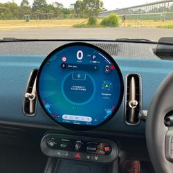 2024 MINI Countryman C Favoured