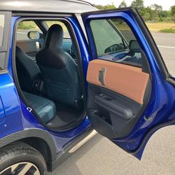 2025 MINI Countryman C Favoured