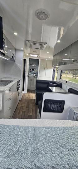 2022 Regent Discoverer