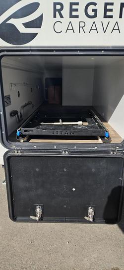 2022 Regent Discoverer