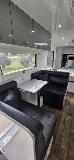 2022 Regent Discoverer