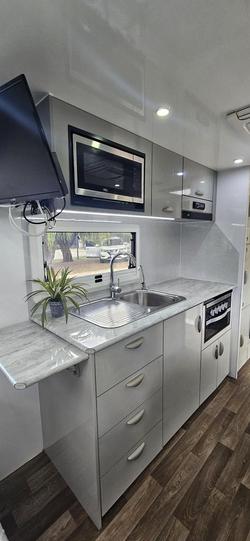 2022 Regent Discoverer