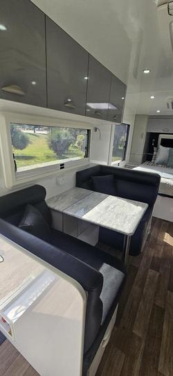 2022 Regent Discoverer