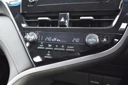 2024 Toyota Camry Ascent AXVH70R Glacier White
