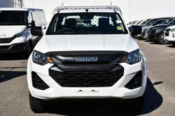 2024 Isuzu
                D-MAX SX