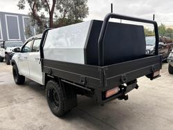 2016 Toyota
Hilux SR