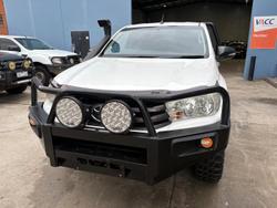 2016 Toyota
Hilux SR