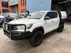 2016 Toyota
Hilux SR