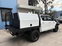 2016 Toyota
Hilux SR