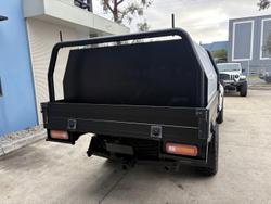 2016 Toyota
Hilux SR