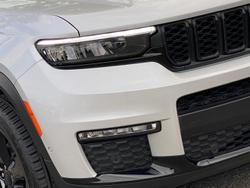 2023 Jeep
Grand Cherokee Night Eagle