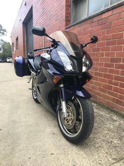 2003 Honda
VFR800Fi