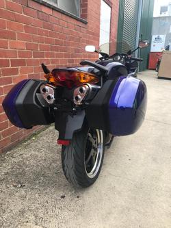 2003 Honda
VFR800Fi
