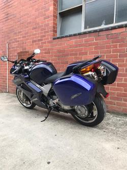 2003 Honda
VFR800Fi