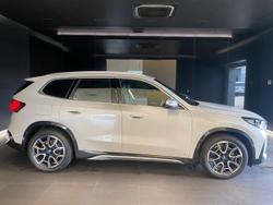 2024 BMW
IX1 EDRIVE20 XLINE