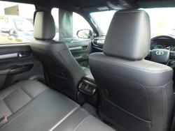 2022 Toyota
Hilux 4x4 Hilux 4x4 Rogue 2.8L T Diesel Automatic Double Cab C222140 001