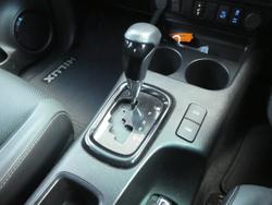 2022 Toyota
Hilux 4x4 Hilux 4x4 Rogue 2.8L T Diesel Automatic Double Cab C222140 001