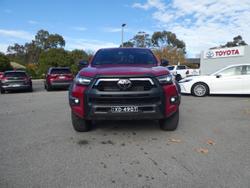 2022 Toyota
Hilux 4x4 Hilux 4x4 Rogue 2.8L T Diesel Automatic Double Cab C222140 001