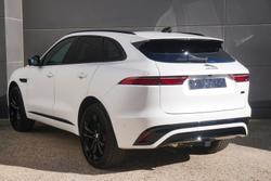 2025 Jaguar
F-PACE P250 R-Dynamic SE 90th Anniversary Edition