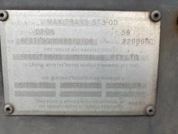 2006 Maxi Trans 24P Freezer Van White