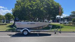 Stacer 379 Territory Striker