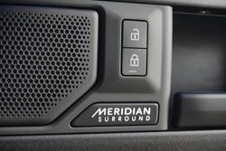 2024 Land Rover
                Defender 110 P635 OCTA