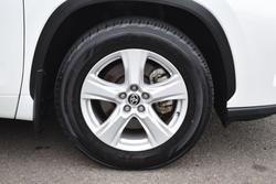 2022 Toyota Kluger GX AXUH78R 4X4 On Demand Frosted White