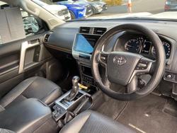 2018 Toyota
Landcruiser Prado VX