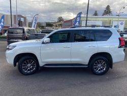 2018 Toyota
Landcruiser Prado VX