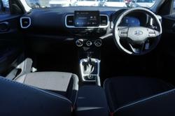 2024 Hyundai
Venue Active