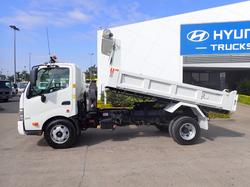 2022 HINO DUTRO 917 WHITE