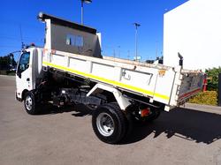 2022 HINO DUTRO 917 WHITE
