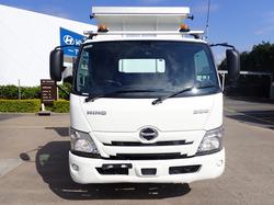 2022 HINO DUTRO 917 WHITE
