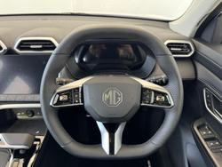 2024 MG ZS Essence Hybrid+