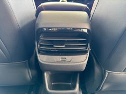 2024 MG
                MG5 Essence