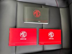 2024 MG
                MG5 Essence