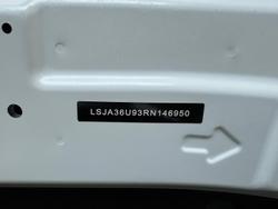 2024 MG
                MG5 Essence