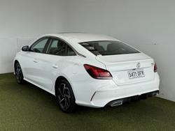 2024 MG
                MG5 Essence