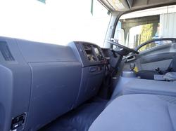 2018 ISUZU FRR 500 WHITE